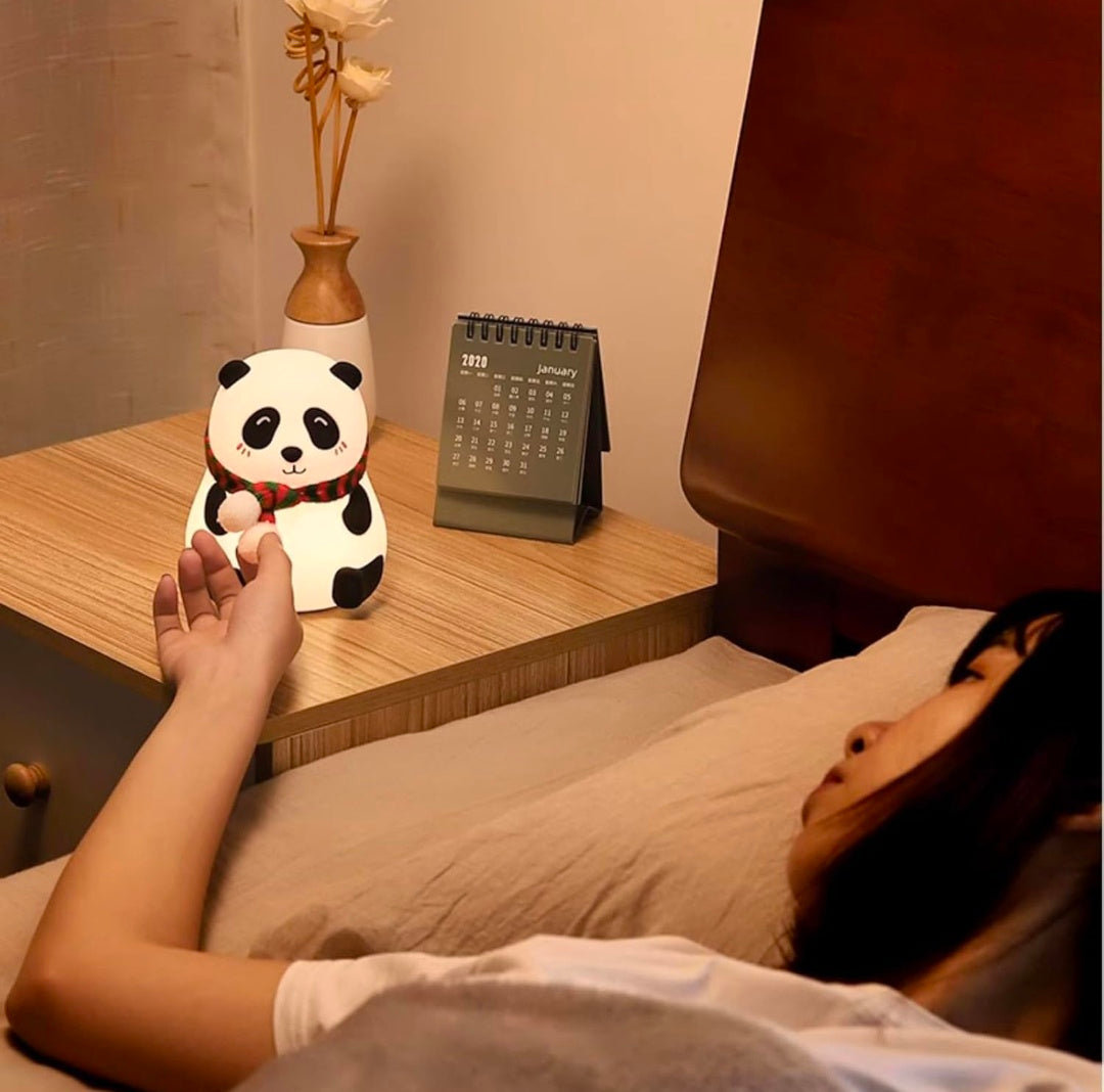 🐼🌙💡✨ Panda Night Light ❤️ | Cute Animal Panda Lamp 🐼 | Soft Silicone Nursery Light 🍼 | Warm LED Glow ✨ | Tap & Touch Control 🖐️ | USB Rechargeable 🔋⚡ | Perfect for Kids 👶, Babies 🍼, Toddlers 🧸 & Bedroom Decor 🛏️ | Adorable Gift 🎁 for All Ages