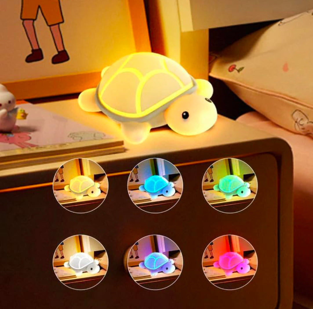 🐢🌙💡✨ Cute Turtle Night Light ❤️ | Adorable Baby Nursery Lamp | Soft BPA-Free Silicone 🧸 | Gentle LED Bedside Light 🌟 | USB Rechargeable 🔋 | Touch Sensor Control 🖐️ | Cozy Kids’ Bedroom Decor 🛏️ | Perfect Gift 🎁 for Babies 👶, Toddlers 🧸, Kids